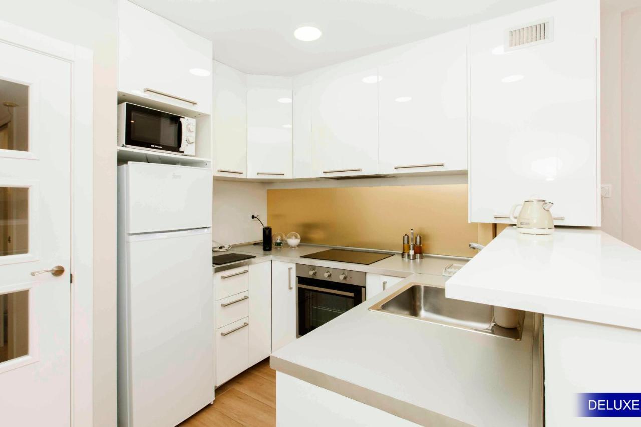 Mediterranean Barcelona Apartments المظهر الخارجي الصورة