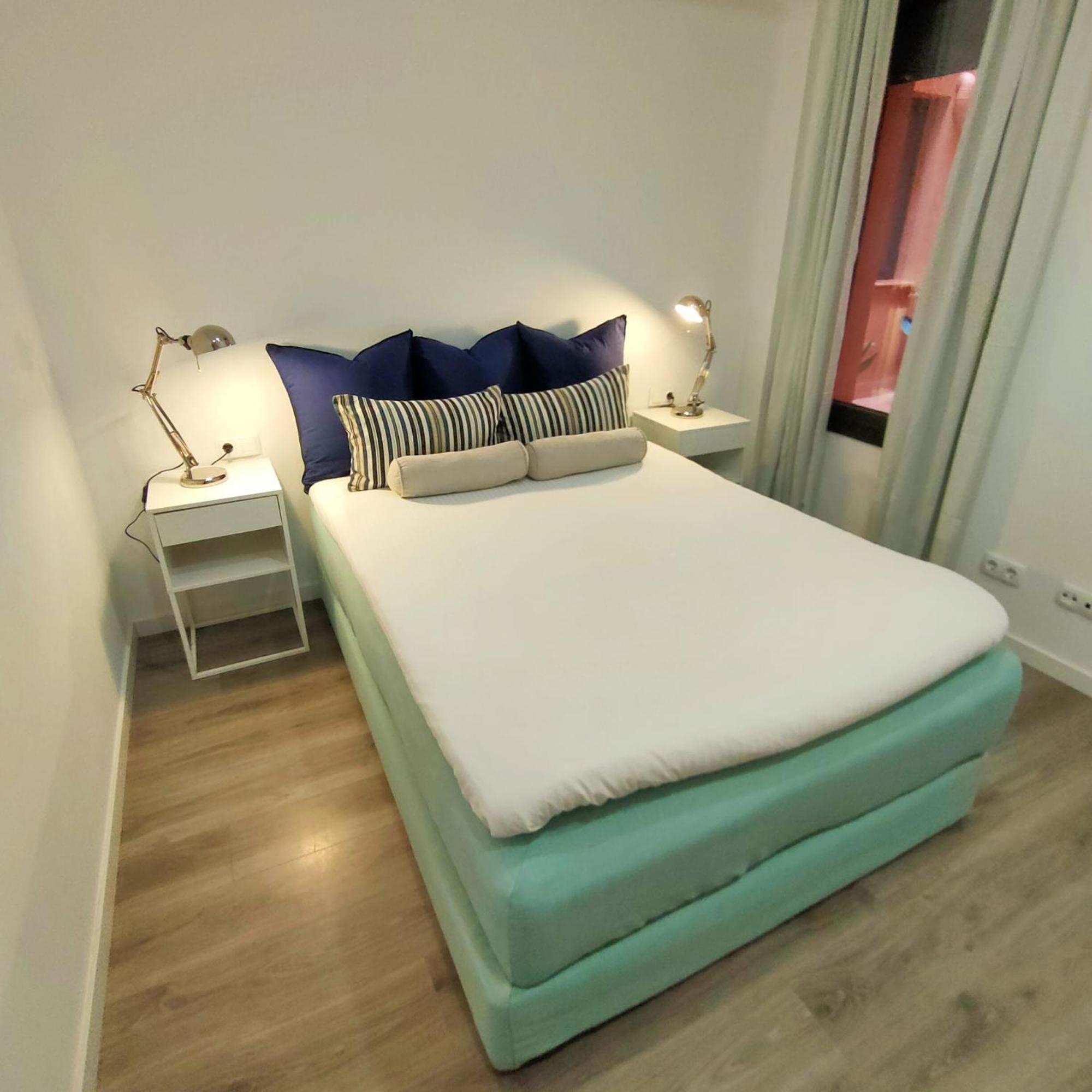 Mediterranean Barcelona Apartments المظهر الخارجي الصورة